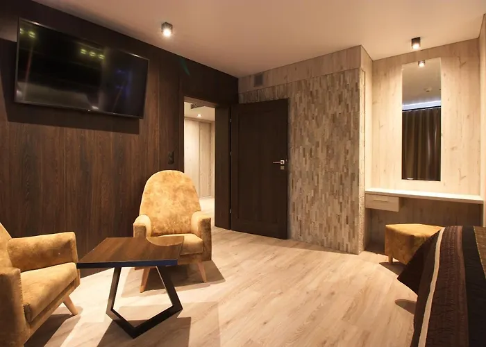 Aparton * Устка